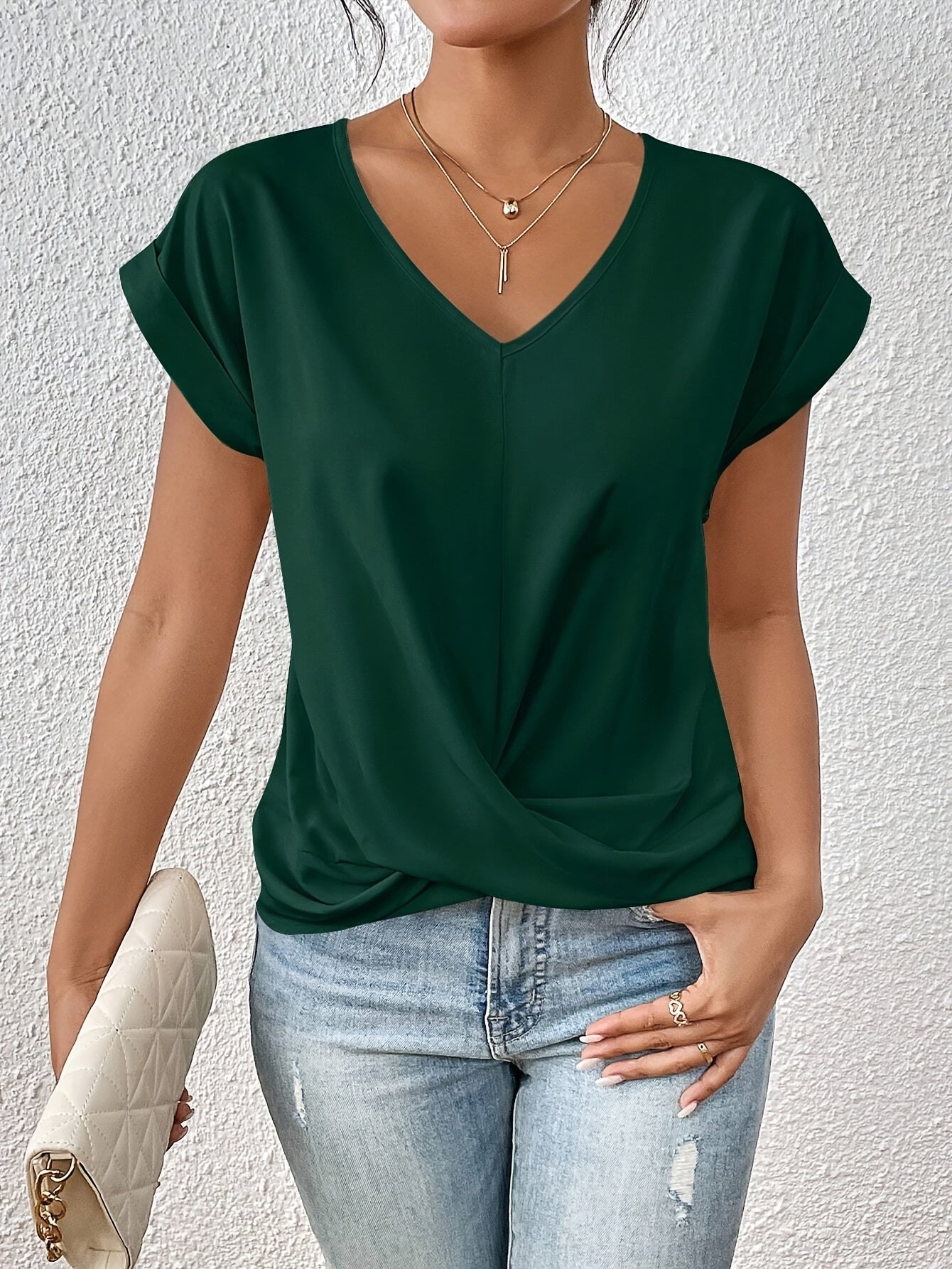 Jula™ | T-Shirt mit Herz-Ausschnitt